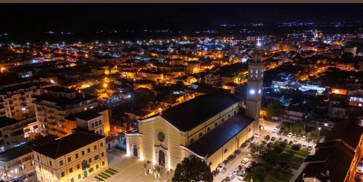 Appartamento Hakuna Matata Shkodra Exterior foto